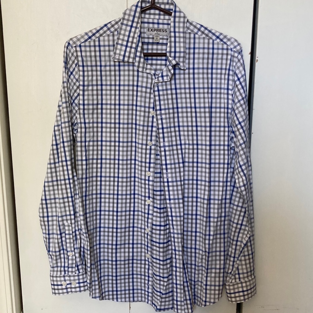 Express Flex Fitted Button Down Shirt